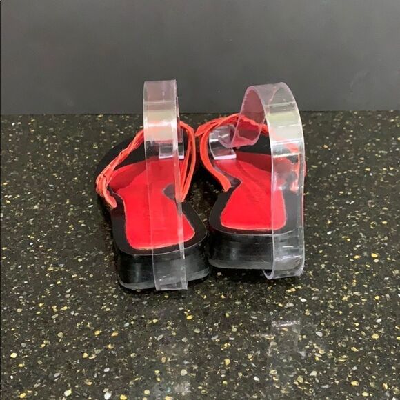 Bernardo Woven Toe Ring Sandals - Picture 3 of 7